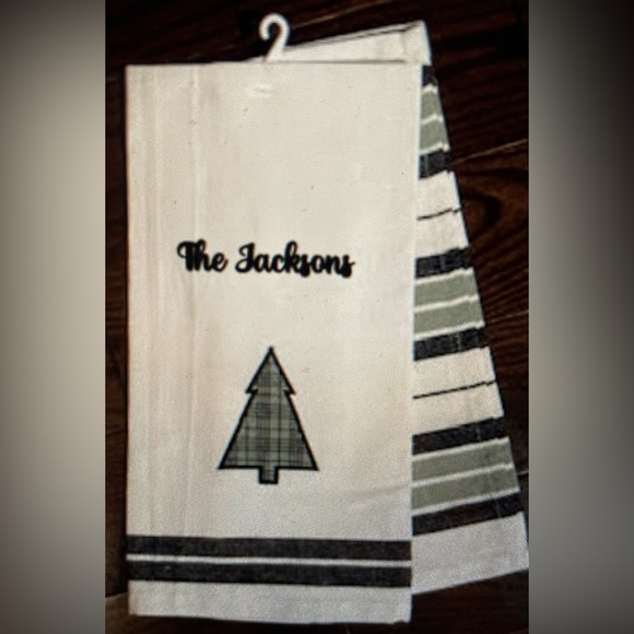 NWT Christmas Tea Towels - Picture 2 of 2
